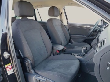 Volkswagen Tiguan II SUV Facelifting 1.5 TSI 150KM 2023 Volkswagen Tiguan 1.5TSI 150KM Elegance SalonPL SerwisASO Acc Virtual Matr, zdjęcie 14