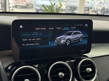 Mercedes GLC C253 SUV Facelifting 2.0 200d 163KM 2020 Mercedes-Benz GLC 200d 4 Matic Kamera cofania Nawigacja LED Salon Pols, zdjęcie 33