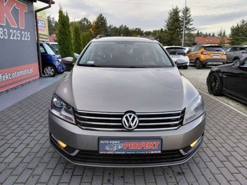 Volkswagen Passat B7 Variant 2.0 TDI CR DPF BlueMotion 140KM 2014 Volkswagen Passat Grzane fotele Klimatronik 2xPDC Alu Tempomat Hak 2.0, zdjęcie 1