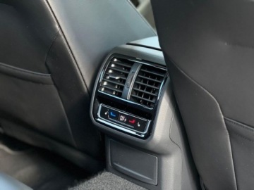 Volkswagen Arteon Fastback Facelifting 2.0 TDI 200KM 2023 Volkswagen Arteon Shooting Brake RLine 2.0 TDI 147kW DSG 200 KM 7bieg DSG, zdjęcie 18