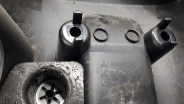 MR951766 KRYT SLOUPCE ŘÍDÍCÍ MITSUBISHI COLT VI