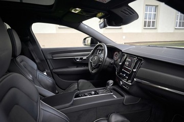 Volvo V90 II Kombi 2.0 D4 190KM 2018 R-DESIGN _ PANORAMA _KAMERA_ MEGA WYPOSAŻENIE, zdjęcie 32