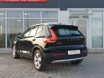 Volvo XC40 2020 Volvo XC40 MOMENTUM, zdjęcie 2