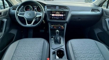 Volkswagen Tiguan II SUV Facelifting 2.0 TDI 150KM 2021 Volkswagen Tiguan Lift,Navi,ACC,LED,Blis, zdjęcie 9