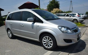 Opel Zafira B 1.6 Twinport ecoFLEX 115KM 2013 Opel Zafira 1.6B Klimatronik Xenon PDC 2013r 7 OSOBOWY Sprowadzony 1.6, zdjęcie 8