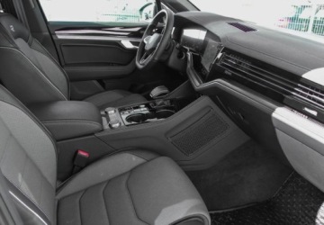 Volkswagen Touareg III SUV Facelifting 3.0 V6 TDI 286KM 2025 Volkswagen Touareg 3.0TDI 286KM 4Motion 3.0 Diesel 285KM, zdjęcie 13