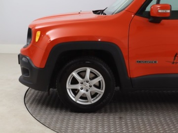 Jeep Renegade SUV 1.6 E-TorQ 110KM 2017 Jeep Renegade 1.6 E-torQ, Klima, Tempomat, zdjęcie 14