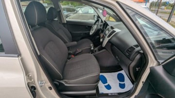 Kia Venga Mikrovan 1.4 CRDi WGT 90KM 2011 Kia Venga 1.4D 90PS OPŁACONY Bezwypadkowy, zdjęcie 13