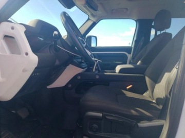 Land Rover Defender IV (L663) 2022 Land Rover Defender Defender, 2022r., 4x4, 2.0L 2.0 Benzyna 296KM, zdjęcie 7