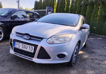 Ford Focus III Kombi 1.6 Duratorq TDCi DPF 115KM 2012 Ford Focus 122012r, SALON POLSKA. Lekko przetarty prawy bok. Jezdzi 1.6, zdjęcie 2