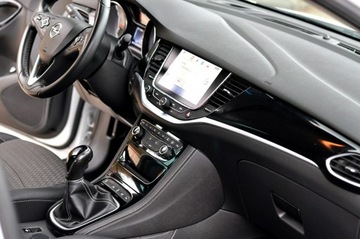 Opel Astra K Sports Tourer 1.4 Turbo 150KM 2017 Opel Astra 1.4 Turbo 150 KM Full Opcja Cosmo, zdjęcie 19
