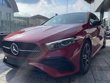 Mercedes Klasa A W177/V177 Hatchback Facelifting 2.0 220 190KM 2025 A Klasa 220 4-Matic AMG Line 2.0 (190KM) 2025, zdjęcie 1