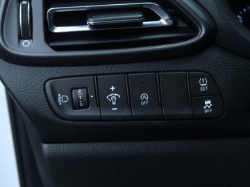 Hyundai i30 III 2021 Hyundai i30 1.5 T-GDI MHEV, Salon Polska, zdjęcie 18