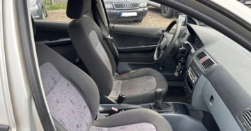 Skoda Fabia 2003 Skoda Fabia 1.2B technicznie bdb zarejestrowane 1.2 Benzyna 64KM, zdjęcie 20