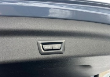 BMW X1 U11 Crossover 1.5 18i 136KM 2022 BMW X1 1.5 benzyna 136 km Led Nawigacja Kamera Sensor 1.5 Benzyna 136KM, zdjęcie 13