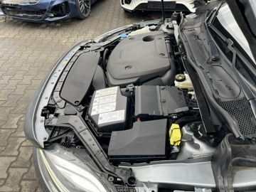 Volvo V40 II Hatchback Facelifting 2.0 D2 120KM 2019 Volvo V40 D2 Momentum Automat Parktronik Skóra, zdjęcie 10