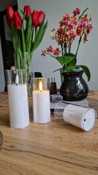 Świeczka Led w obudowie wkład 12,5cm z bateriami - biała