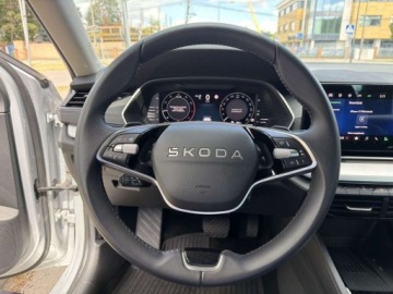 Skoda Octavia IV Liftback 1.5 TSI EVO 150KM 2024 Skoda Octavia 1.5 TSI 150KM, Bezwypadkowy, Salon PL, ASO, FV23, Gwarancja, zdjęcie 19