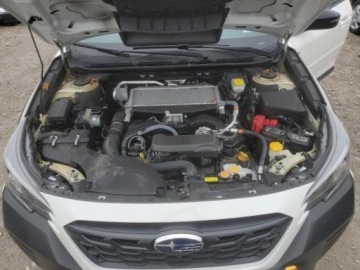 Subaru Outback VI 2023 Subaru Outback 2023, 2.4L, 4x4, WILDERNESS, po gradobiciu 2.4 Benzyna 260KM, zdjęcie 11