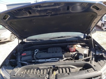 Chevrolet Silverado II 2021 Chevrolet Silverado c1500 rst, 2021r., 2.7L 2.7 Benzyna 310KM, zdjęcie 10