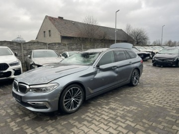 BMW Seria 5 G30-G31 Touring 540i 340KM 2017 BMW 540 Luxury Line Xdrive Skóra Kamery360 Harman, zdjęcie 1