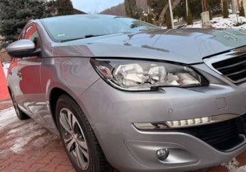 Peugeot 2015 Peugeot 308 ALLRUE 1.6HDi 120ps 6Biegow PanoramaDach LEDY NawiKamera Serwi, zdjęcie 17