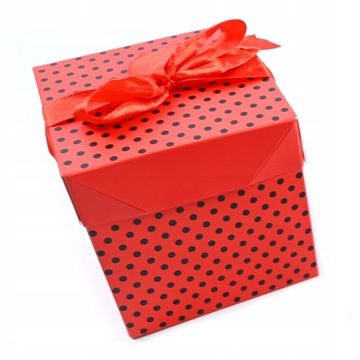 PUDEŁKO PREZENTOWE 10x10x10CM RÓŻNE KOLORY