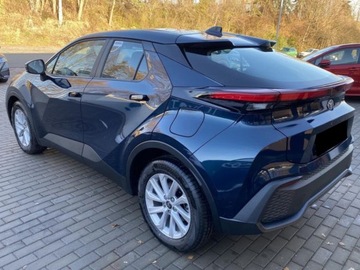 Toyota C-HR II SUV 1.8 Hybrid 140KM 2025 Od ręki - Comfort 1.8 Hybrid 140KM | Tempomat adaptacyjny!, zdjęcie 2