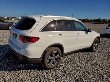 Mercedes GLC C253 2020 Mercedes-Benz GLC 300 2020 2.0 Benzyna 255KM, zdjęcie 3
