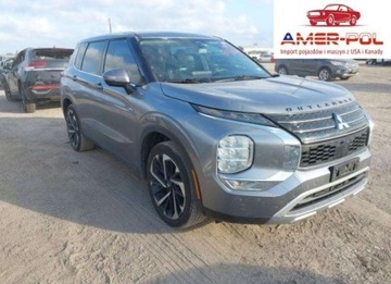 Mitsubishi Outlander III 2023 Mitsubishi Outlander SE 2023 2.5L 2.5 Benzyna 181KM