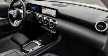 Mercedes CLA C118/X118 Coupe Facelifting 1.3 200 163KM 2024 Mercedes-Benz CLA Salon PL Od Dealera Kamera Android Podgrzewane fotele MB, zdjęcie 19