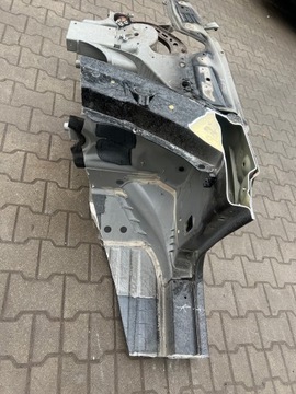 СТОЙКА ПЕРЕДНЕЙ ПРАВОЙ ЧЕТВЕРТИ TESLA S