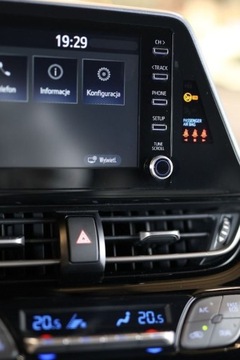 Toyota C-HR I Crossover Facelifting 1.8 Hybrid 122KM 2020 Toyota C-HR 1.8 Hybrid Selection 1.8 Hybryda 122KM, zdjęcie 17