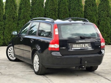 Volvo V50 1.8 125KM 2007 Volvo V50 1.8 benzyna 125 km ostatni serwis 7 tys.km temu jeden wl. nowe o, zdjęcie 9