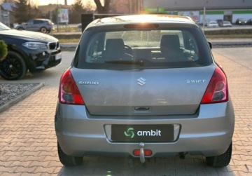 Suzuki Swift IV Hatchback 5d 1.3 92KM 2009 Suzuki Swift 1.3B 91KM 2009r. Salon Polska 1.3 Benzyna 92KM, zdjęcie 5
