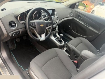 Chevrolet Cruze Hatchback 5d 2.0 VCDI 16V DOHC 163KM 2013 Chevrolet Cruze 2.0 LTZ 163KM 2013r stan bardzo dobry! Możliwa zamiana!, zdjęcie 4