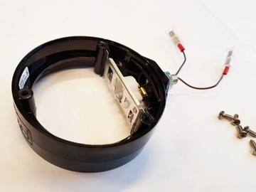 УШКИ HELLA ДЛЯ ЗЕРКАЛА Габаритного фонаря ПОВОРОТНИКА NL УШИ