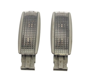 LAMPA KABINY POLSTROVÁNÍ OSVĚTLENÍ VW T5 BORA GOLF IV PASSAT B5 3B0947113