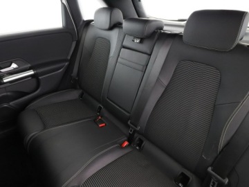 Mercedes Klasa B W247 Sports Tourer 2.0 250 224KM 2019 Mercedes B 250 Automat Progressive Navi Tempomat, zdjęcie 16