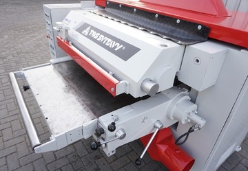 ДВУХСТОРОННИЙ СТРОГАЛЬНЫЙ СТАНОК TOS SVITAVY 80 вал: 2x 810мм двигатели: 18,5кВт и 10кВт