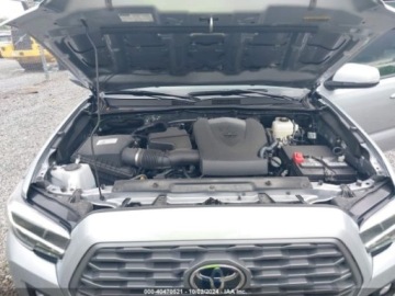 Toyota Tacoma II 2023 Toyota Tacoma TRD Off Road, 2023r., 4x4, 3.5L 3.5 Benzyna 278KM, zdjęcie 11