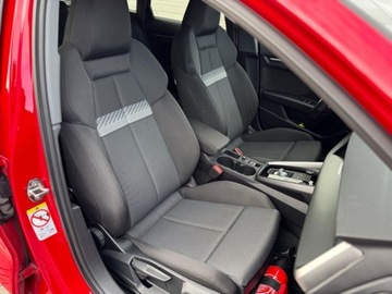 Audi A3 8Y Sportback 2.0 35 TDI 150KM 2022 Audi A3 Sportback Wirtualny kokpit ,Kamera cofania ,Ambiente 2.0 Diesel, zdjęcie 28