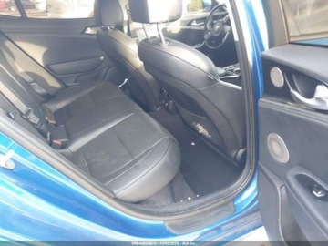 Kia Stinger Liftback 2.0 T-GDI 255KM 2018 Kia Stinger 2.0 255 KM, RWD, piekny kolor, male uszkodzenia, ubezpieczalnia, zdjęcie 5