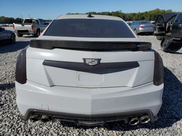 Cadillac CTS II 2016 Cadillac CTS V 2016 6.2L 6.2 Benzyna 640KM, zdjęcie 2