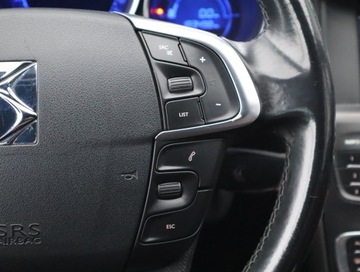 DS 4 I Hatchback (Citroen) 1.6 THP 200KM 2011 Citroen DS4 1.6 THP, Navi, Xenon, Klima, zdjęcie 16