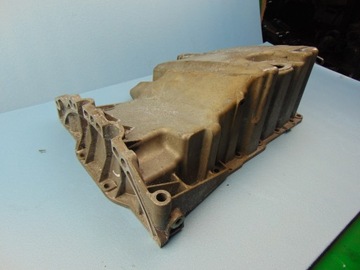 Поддон масляный ОРИГИНАЛ 2.0TDI 03G103603J Audi A4 B7 B8 BPW