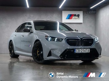 BMW Seria 5 G90-91 M Sedan 4.4 V8 727KM 2025 BMW M5 M5 Sedan 727 KM PHEV - DEMO 2025 - Pakiet Ultimate - Kamera 360 4.4, zdjęcie 4