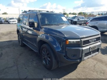 Toyota Land Cruiser VIII 2025 Toyota Land Cruiser 2025 TOYOTA LAND CRUISER 2.4 Hybryda 465KM, zdjęcie 8