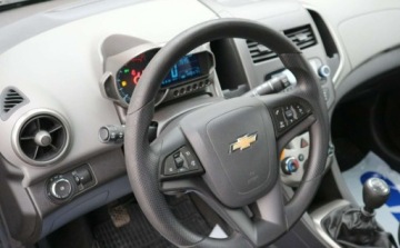 Chevrolet Aveo T300 Hatchback 5d 1.2 86KM 2011 Chevrolet Aveo Chevrolet Aveo II (T300) 1,2- 86 KM Tempomat Multifunkcja B, zdjęcie 9