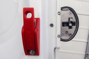 Замок противовзломный DAKEN BLACKSTONE COMBO 2/4 прицеп автобус полуприцеп фургон